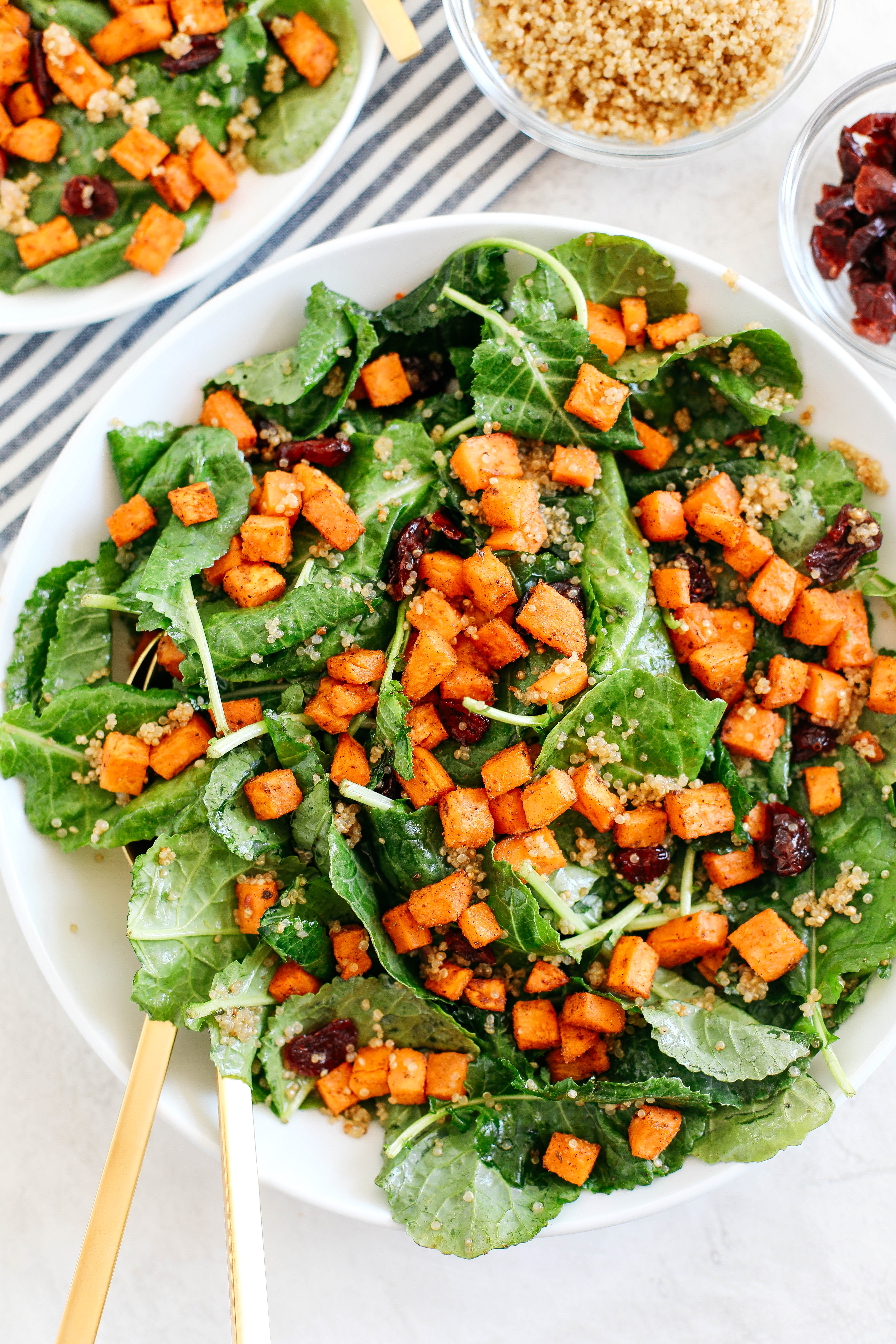 This Roasted Sweet Potato, Quinoa and Kale Salad has all of my favorite ingredients in ONE single dish!  Perfect for lunches or an easy weeknight dinner! 