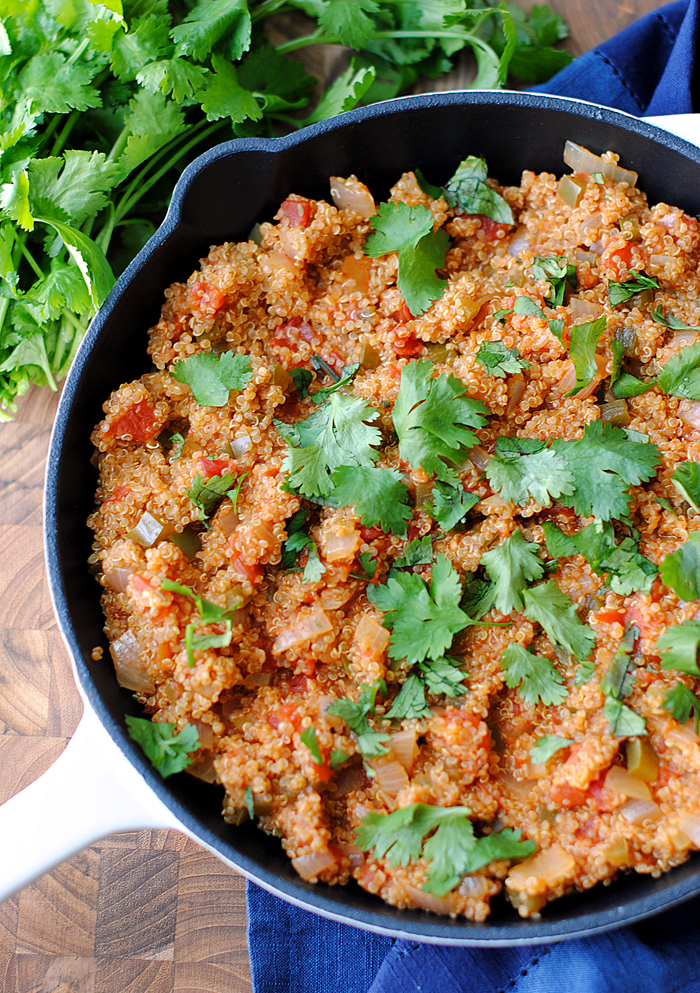 Skillet Spanish Quinoa | Eat Yourself Skinny