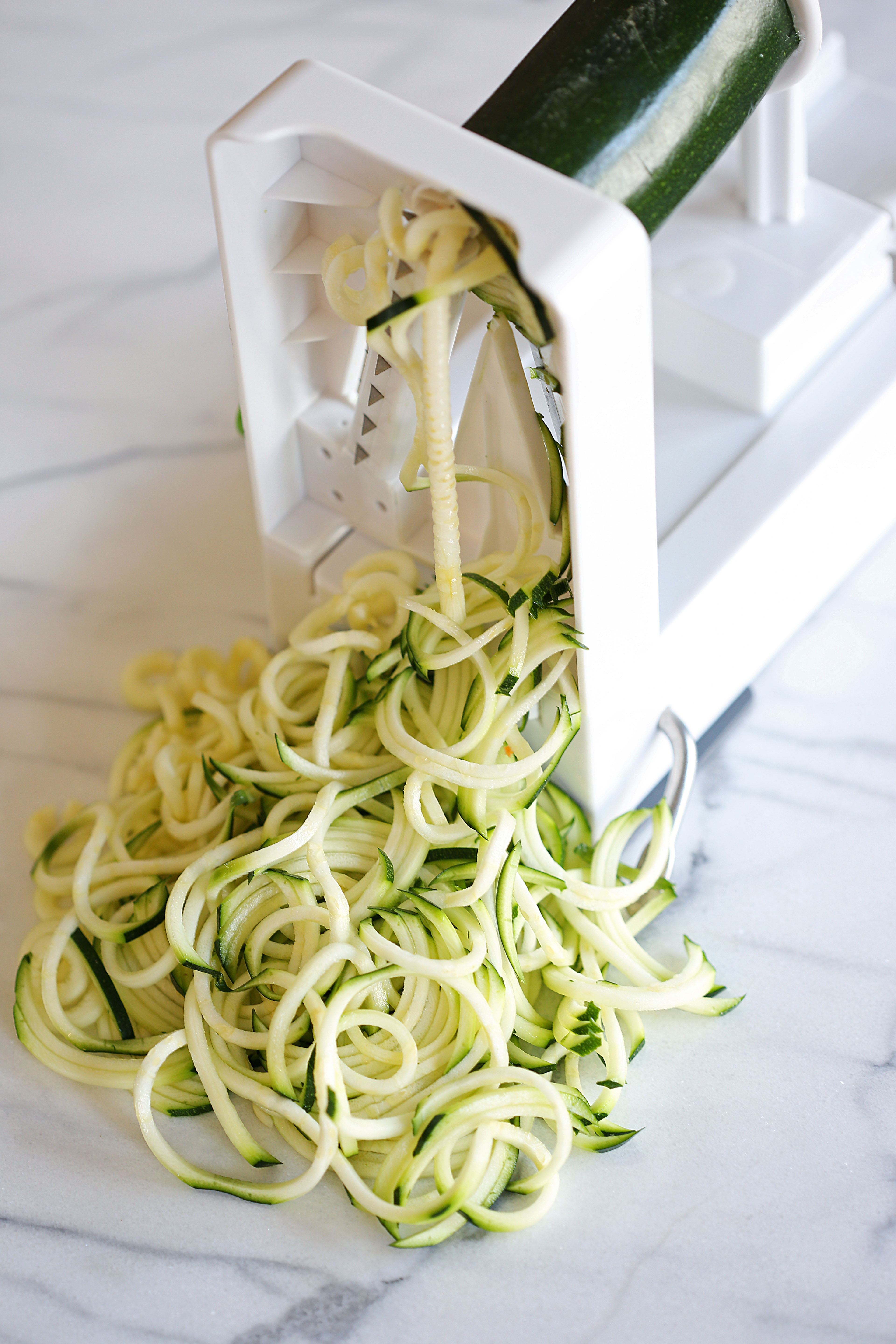 Zucchini Noodles with Simple Bolognese Sauce | Eat Yourself Skinny