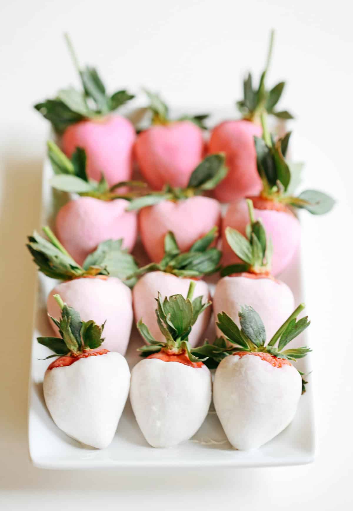 Yogurt Dipped Ombre Strawberries