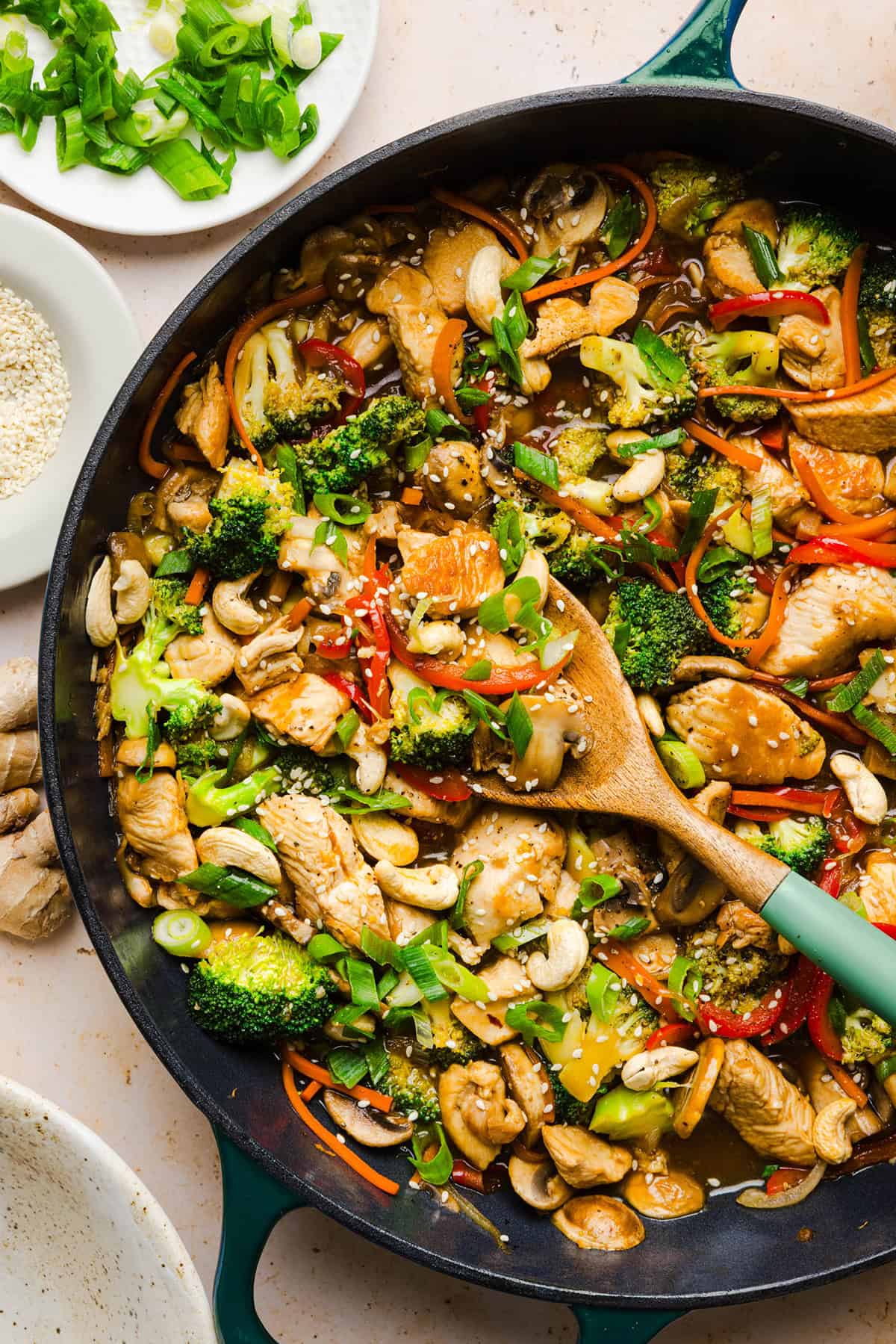 Teriyaki chicken stir fry with tender chicken, broccoli, bell peppers and carrots in a homemade teriyaki sauce.