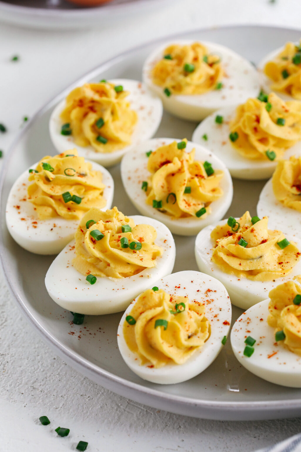 Healthier Deviled Eggs - Eat Lean - Karinokada