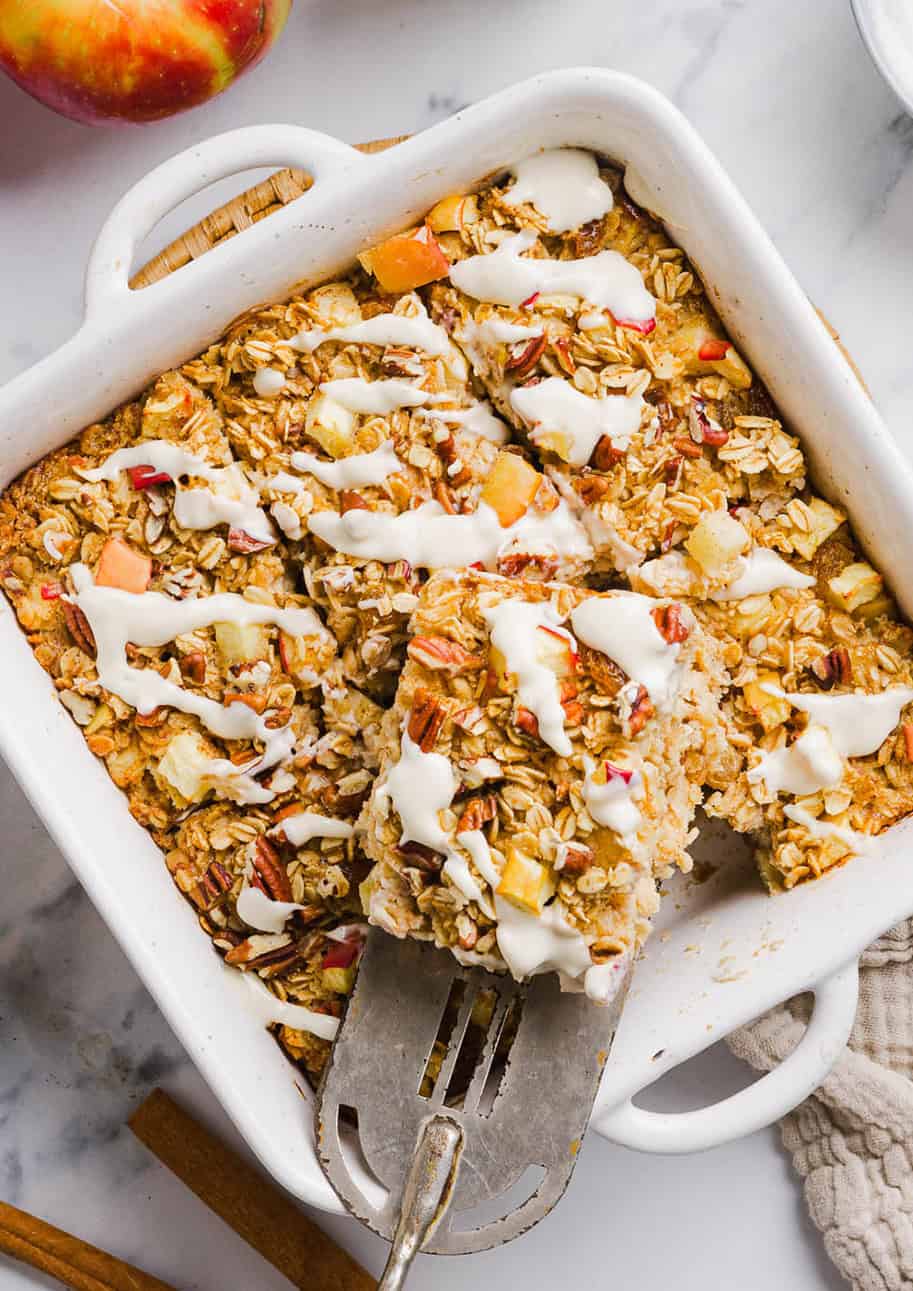 Apple Cinnamon Baked Oatmeal