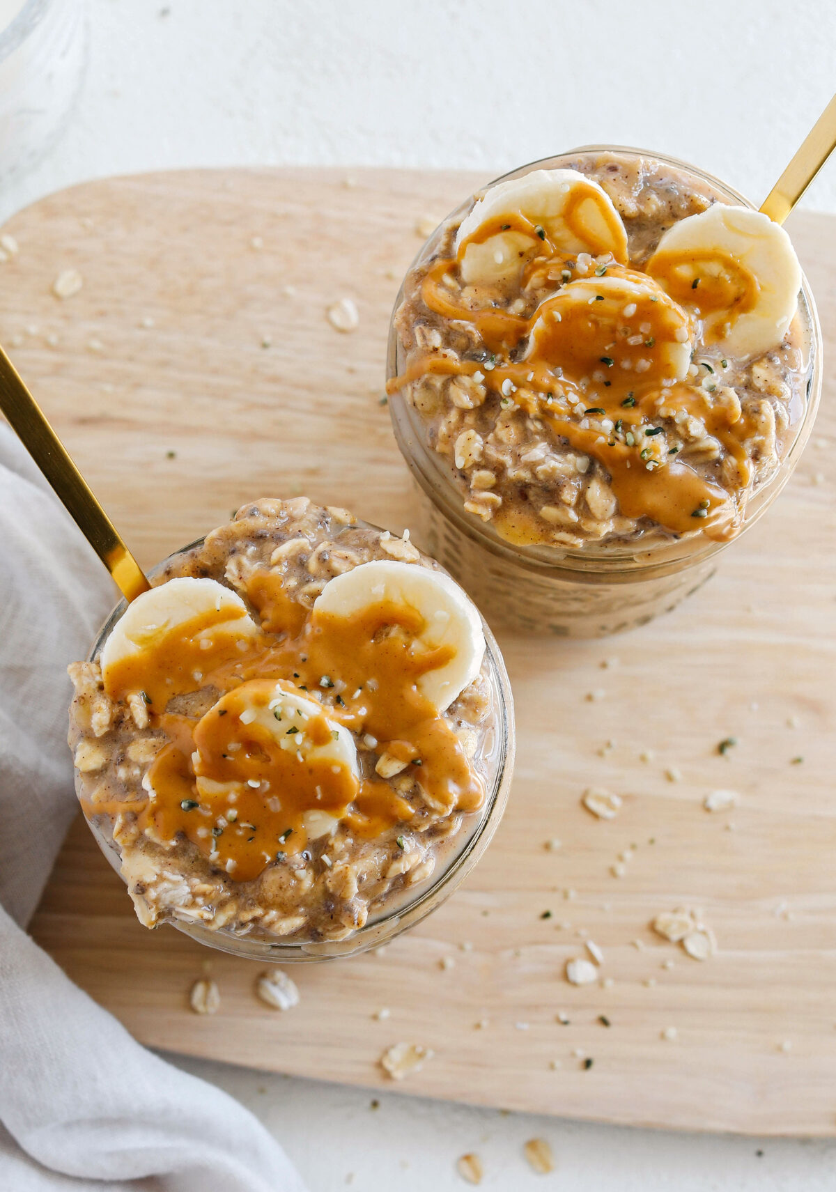 Easy Peanut Butter Banana Overnight Oats that you can easily make-ahead of time in just minutes the night before giving you a deliciously healthy breakfast as soon as you wake up!